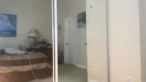 blue_cum_bunny123 online show from October 12, 2025, 12:04 pm