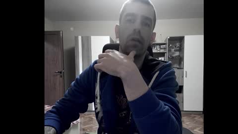 Snapshot of blue_eyed_wolf chatting on February 8, 2026, 4:10 pm Runaway online show from February 8, 2026, 4:10 pm
