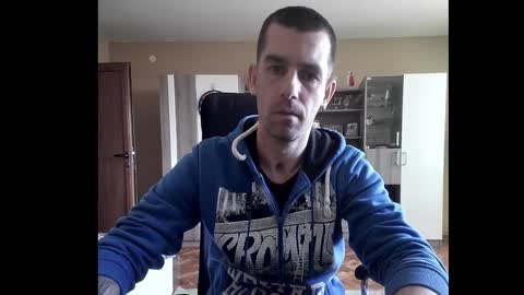 Snapshot of blue_eyed_wolf chatting on March 6, 2026, 1:18 pm Runaway online show from March 6, 2026, 1:18 pm