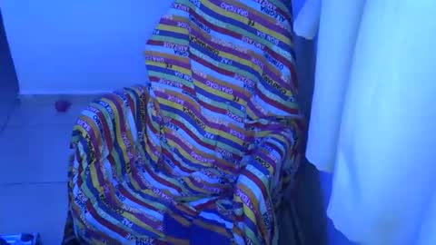 blue_liz online show from October 5, 2025, 9:13 pm