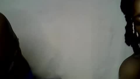 blue_savagee online show from October 26, 2025, 8:26 pm