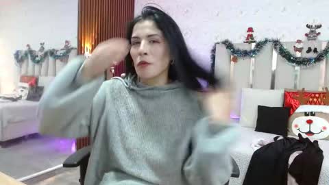 blue_tay1 online show from December 1, 2025, 12:43 pm