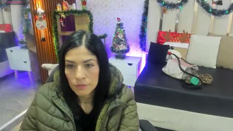 blue_tay1 online show from December 18, 2025, 12:00 pm