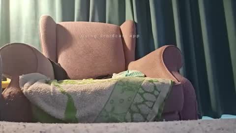 bluealpakka online show from October 19, 2025, 5:19 am