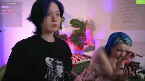 bluebeell online show from April 19, 2026, 1:10 pm