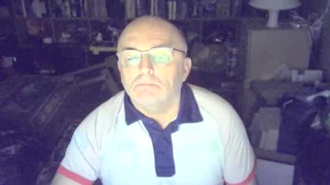 bluebox65 online show from November 22, 2025, 5:34 pm