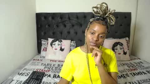 Snapshot of bluedi622952 chatting on January 19, 2025, 9:01 am Tee online show from January 19, 2025, 9:01 am