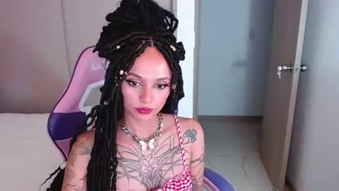 Im Abril .. Nice to meet you  thumb up me please its important  INDEPENDENT MODEL online show from July 9, 2026, 1:53 am