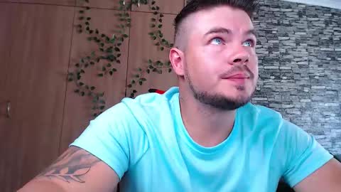 blueeyeboy0 online show from January 14, 2026, 8:20 am