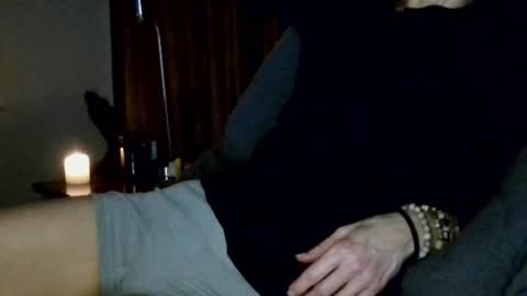 Blueeyedlie online show from January 7, 2026, 7:00 am