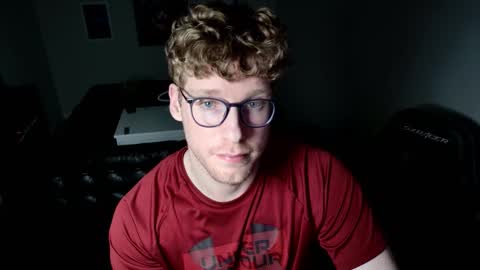 Snapshot of blueeyedtallguy chatting on March 19, 2026, 5:55 am blueeyedtallguy online show from March 19, 2026, 5:55 am