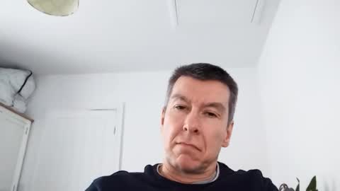 blueeyesteele online show from December 2, 2025, 2:34 pm