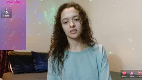 bluevixen7 online show from December 28, 2024, 10:03 am