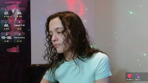 bluevixen7 online show from January 20, 2025, 2:43 am