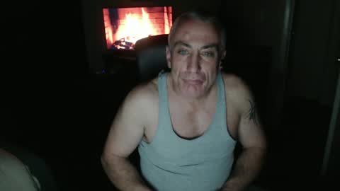 blueyesforyou2nit online show from February 11, 2025, 7:54 am