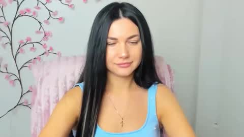 Snapshot of blum_kelly chatting on December 17, 2025, 6:41 am Kelly online show from December 17, 2025, 6:41 am