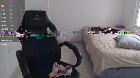  Hey guysI am BrendaWelcome my room online show from April 7, 2026, 9:04 pm