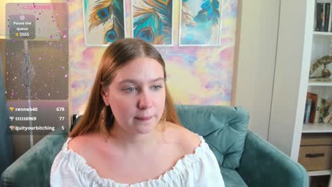 Snapshot of blush_ellie chatting on December 24, 2024, 6:17 pm Ellie3 online show from December 24, 2024, 6:17 pm