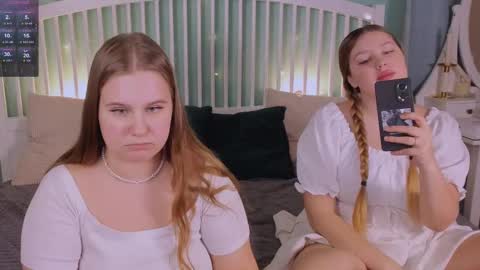 Snapshot of blush_ellie chatting on February 15, 2025, 2:55 pm Ellie3 online show from February 15, 2025, 2:55 pm