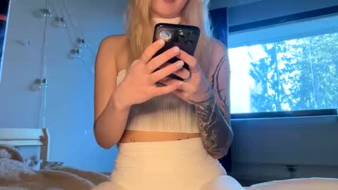 Delle online show from March 6, 2026, 11:39 am