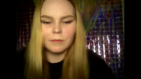 Snapshot of blushing_star chatting on February 16, 2025, 6:21 pm blushing_star online show from February 16, 2025, 6:21 pm
