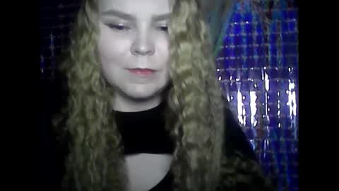 Snapshot of blushing_star chatting on February 24, 2025, 3:42 pm blushing_star online show from February 24, 2025, 3:42 pm