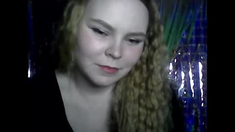 Snapshot of blushing_star chatting on March 7, 2025, 5:28 pm blushing_star online show from March 7, 2025, 5:28 pm