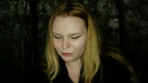 Snapshot of blushing_star chatting on October 17, 2025, 4:42 pm blushing_star online show from October 17, 2025, 4:42 pm