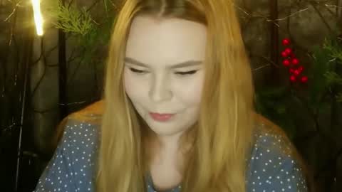 blushing_star online show from January 6, 2026, 3:38 pm