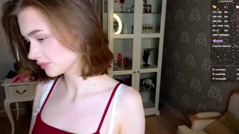 Snapshot of bluuemarine chatting on May 30, 2026, 4:37 pm Mary online show from May 30, 2026, 4:37 pm
