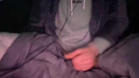 bluuuuuuub online show from January 1, 2025, 11:38 am