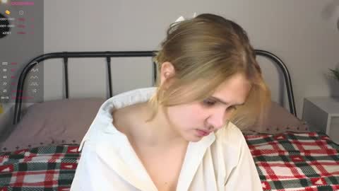 Erica online show from December 18, 2024, 8:14 pm