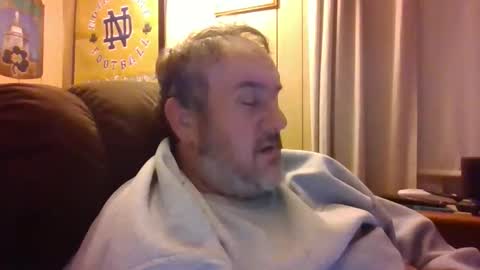 bman233450 online show from December 4, 2025, 4:11 am