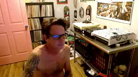 ZuperZexyZounds online show from October 11, 2025, 4:22 am