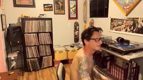 ZuperZexyZounds online show from February 16, 2026, 8:43 am