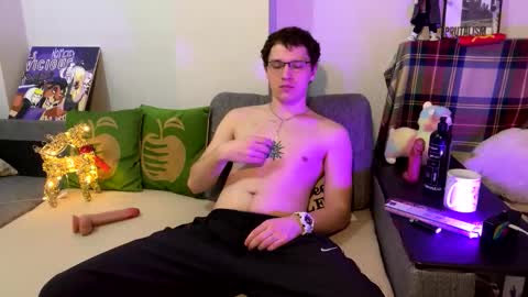 bob_bucks online show from March 19, 2026, 6:12 pm