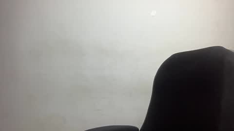 Bob  INDEPENDENT MODEL online show from December 30, 2024, 12:11 am