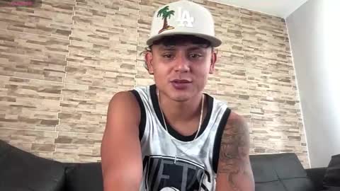 Bob  INDEPENDENT MODEL online show from February 19, 2026, 5:09 pm