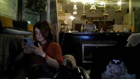 Snapshot of bobbyandsadie chatting on April 7, 2026, 3:07 am Bobby and Sadie online show from April 7, 2026, 3:07 am