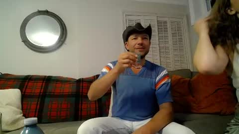 Bobby and Sadie online show from June 18, 2026, 4:02 am