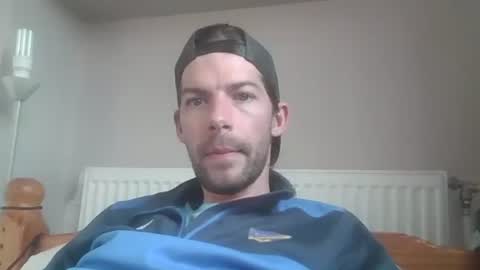 bobbysinger2009 online show from September 29, 2025, 3:39 pm