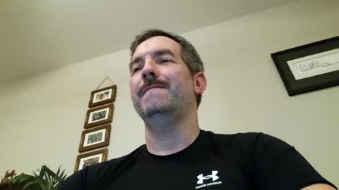 Bobchmw online show from June 18, 2026, 2:01 am