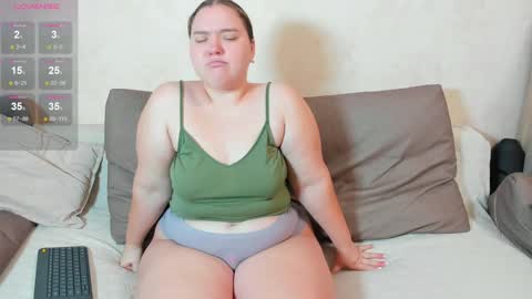 Snapshot of bodyana69 chatting on December 9, 2024, 11:58 am bodyana GIRLS SOLO ACCOUNT cutie yana online show from December 9, 2024, 11:58 am
