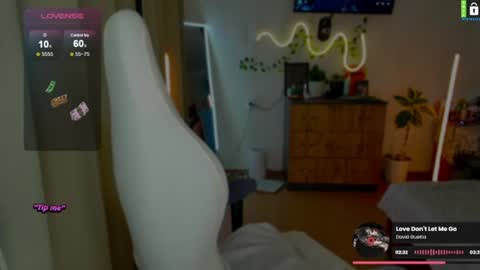  Lina  online show from July 24, 2026, 8:51 pm