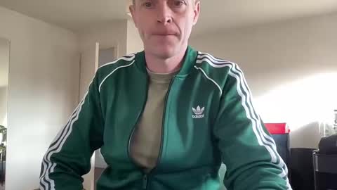 Snapshot of boegieboy76 chatting on December 6, 2024, 12:38 pm ask me online show from December 6, 2024, 12:38 pm