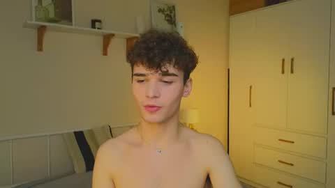 ALEXPVT IS OPEN online show from October 20, 2025, 10:27 am