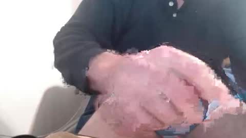 bolbil1 online show from October 28, 2025, 1:25 pm