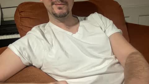 edilsonrd online show from January 31, 2025, 4:36 am