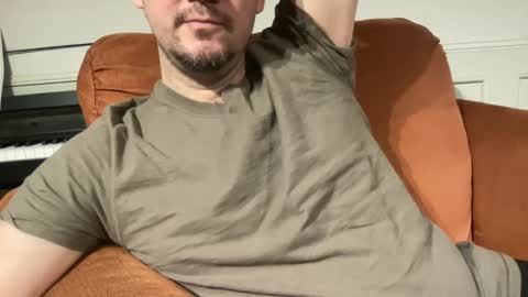 edilsonrd online show from February 3, 2025, 4:04 am