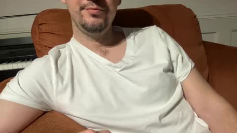 edilsonrd online show from March 3, 2025, 5:31 am